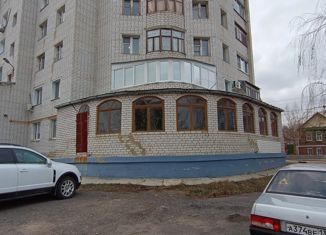 Продаю трехкомнатную квартиру, 124 м2, Волгоградская область, Гороховская улица, 133А