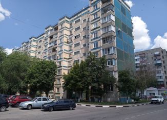 Продаю 3-комнатную квартиру, 60.4 м2, Алексеевка, Республиканская улица, 69