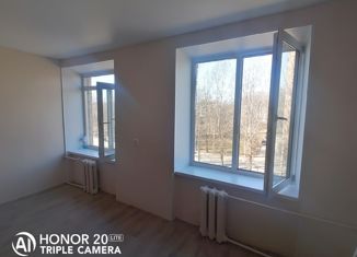 Комната на продажу, 24 м2, Кириши, Советская улица, 11