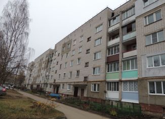 Продам двухкомнатную квартиру, 52.6 м2, Торжок, Ленинградское шоссе, 85Б