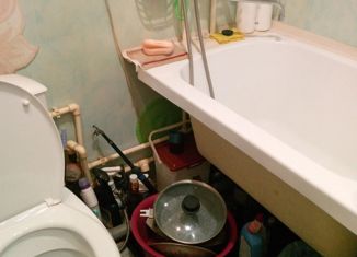 Продам комнату, 13.5 м2, поселок Майский, Центральная улица, 12