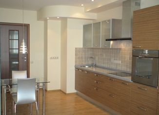 Продается 3-ком. квартира, 109.7 м2, Москва, Митинская улица, 12, метро Волоколамская