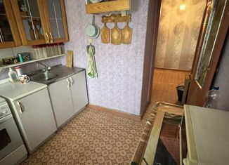 Трехкомнатная квартира на продажу, 49.9 м2, Серов, улица Ломоносова, 28