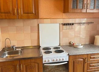 2-ком. квартира на продажу, 50.2 м2, Курчатов, Набережная улица, 13