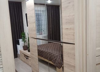 Продажа 2-ком. квартиры, 48.1 м2, Клинцы, улица Гагарина, 48