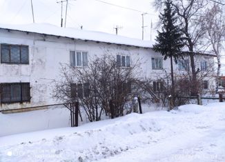 Продается трехкомнатная квартира, 64.2 м2, село Ульяновка, Восточная улица, 2