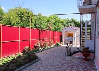 Продается 5-ком. квартира, 519 м2, Геленджик, Малый переулок, 2