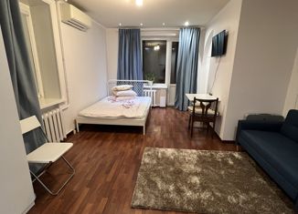 Однокомнатная квартира на продажу, 31 м2, Москва, Озёрная улица, 30к1, метро Озёрная