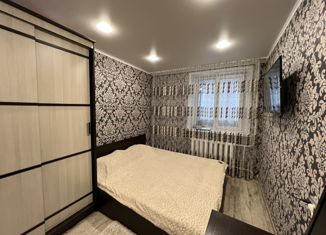 2-ком. квартира на продажу, 52.2 м2, поселок городского типа Знаменка, улица Ленина, 14