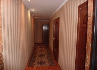 Продам 3-комнатную квартиру, 64 м2, Светлоград, Выставочная площадь, 34