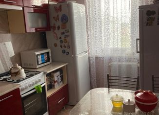Продажа 3-ком. квартиры, 70 м2, Ишимбай, бульвар Заки Валиди, 3А