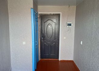 Продаю комнату, 80 м2, Осинники, улица Революции, 11