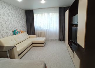 Продаю двухкомнатную квартиру, 45.8 м2, Арамиль, улица Гарнизон, 17