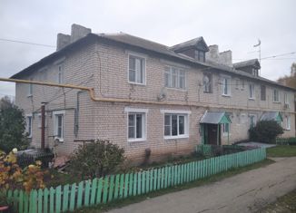 Продается двухкомнатная квартира, 36 м2, село Дуденево, улица Речников, 1