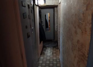 Продаю двухкомнатную квартиру, 45 м2, Серов, улица Машинистов, 6