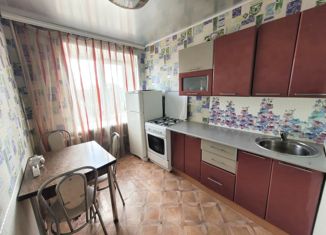 1-комнатная квартира в аренду, 32.7 м2, Альметьевск, улица Габдуллы Тукая, 25