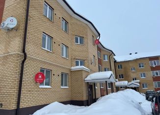 Продается трехкомнатная квартира, 66.5 м2, село Столбище, Северная улица, 5Б