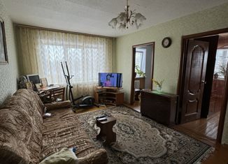 Продаю четырехкомнатную квартиру, 65 м2, Ульяновская область, Московская улица, 79