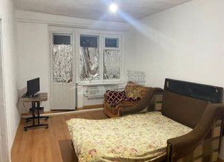 Продается трехкомнатная квартира, 43 м2, Ставропольский край, Подгорная улица, 19