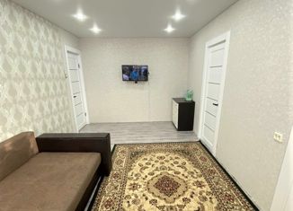 Четырехкомнатная квартира на продажу, 60.6 м2, Ясный, Октябрьская улица, 14