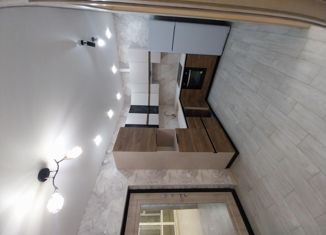 Продается 2-комнатная квартира, 48.5 м2, Артём, улица Берзарина, 11