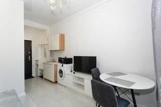 Продаю комнату, 14.7 м2, Новосибирск, улица Титова, 13, Ленинский район