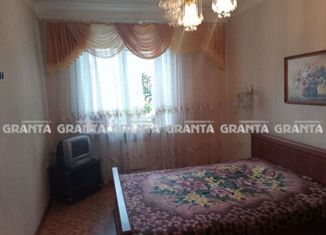 Продаю 2-ком. квартиру, 64 м2, Красноярск, Волгоградская улица, 21, Ленинский район