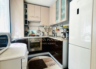 Продаю 3-ком. квартиру, 55.5 м2, посёлок Тельмана, посёлок Тельмана, 16