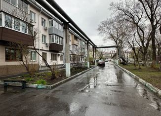 Продается трехкомнатная квартира, 55.3 м2, Приморский край, проспект Блюхера, 38Б