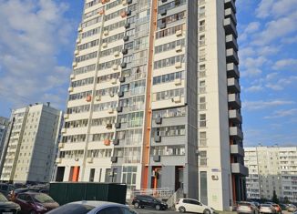 Продается 1-ком. квартира, 41 м2, Челябинская область, улица Академика Королёва, 35