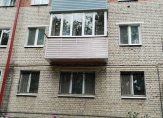 Продам 2-ком. квартиру, 44.1 м2, Клинцы, улица Орджоникидзе, 2В