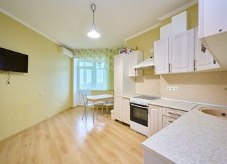 Продается 2-ком. квартира, 81 м2, Краснодар, улица Бульварное Кольцо, 7/1