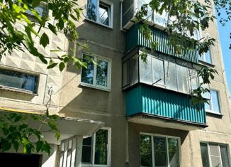 Продажа 2-комнатной квартиры, 47.2 м2, Челябинская область, улица Декабристов, 142