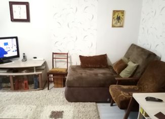 Двухкомнатная квартира на продажу, 42 м2, село Новоисетское, улица Ленина, 1