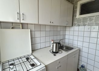 Продается 2-ком. квартира, 45.1 м2, Волгоград, улица Кирова, 133