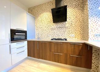 Продается двухкомнатная квартира, 52 м2, Санкт-Петербург, площадь Чернышевского, 9, площадь Чернышевского