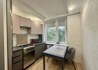 Продается трехкомнатная квартира, 58.7 м2, Санкт-Петербург, Искровский проспект, 8к3, Искровский проспект