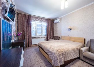 Продаю 2-комнатную квартиру, 66 м2, Краснодар, улица Лавочкина, 29, ЖК Восток