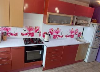 Продаю 2-комнатную квартиру, 63.1 м2, Арзамас, улица Ленина, 108А