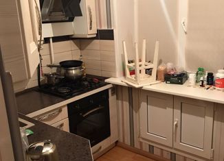 Продается 2-комнатная квартира, 40 м2, Челябинск, Якорная улица, 8, Советский район