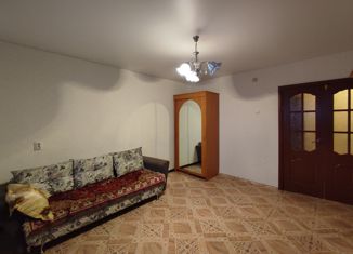 Продаю 2-комнатную квартиру, 49.1 м2, Минусинск, улица Суворова, 40А