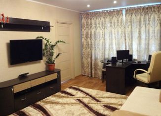 Продам 3-комнатную квартиру, 42 м2, поселок городского типа Большая Мурта, Комсомольская улица, 26
