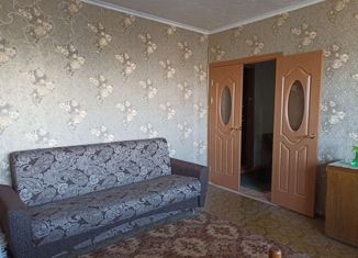 Продаю 2-комнатную квартиру, 52 м2, Минусинск, улица Тимирязева, 9