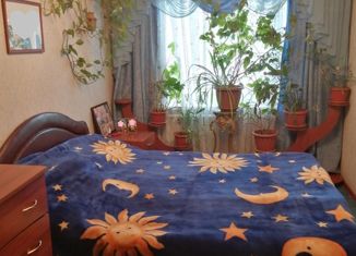 Продается 3-комнатная квартира, 61 м2, Кемерово, улица Ворошилова, 1Б