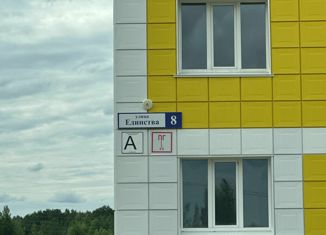 Продам 2-ком. квартиру, 70 м2, посёлок городского типа Белый Яр, улица Единства, 8