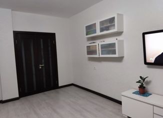 Сдается в аренду 2-ком. квартира, 78 м2, Якутск, улица Лермонтова, 45