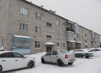 Продам четырехкомнатную квартиру, 80 м2, Архангельская область, Индустриальная улица, 4Б
