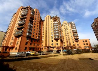 Продаю 2-ком. квартиру, 73 м2, Каспийск, проспект Акулиничева, 23к3