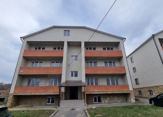 Продажа 3-комнатной квартиры, 89.6 м2, Ставрополь, микрорайон Чапаевка, Бакинская улица, 23