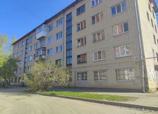 Продается двухкомнатная квартира, 45 м2, Свердловская область, Лесная улица, 40
